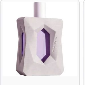 Ariana Grande God Is A Woman Perfume